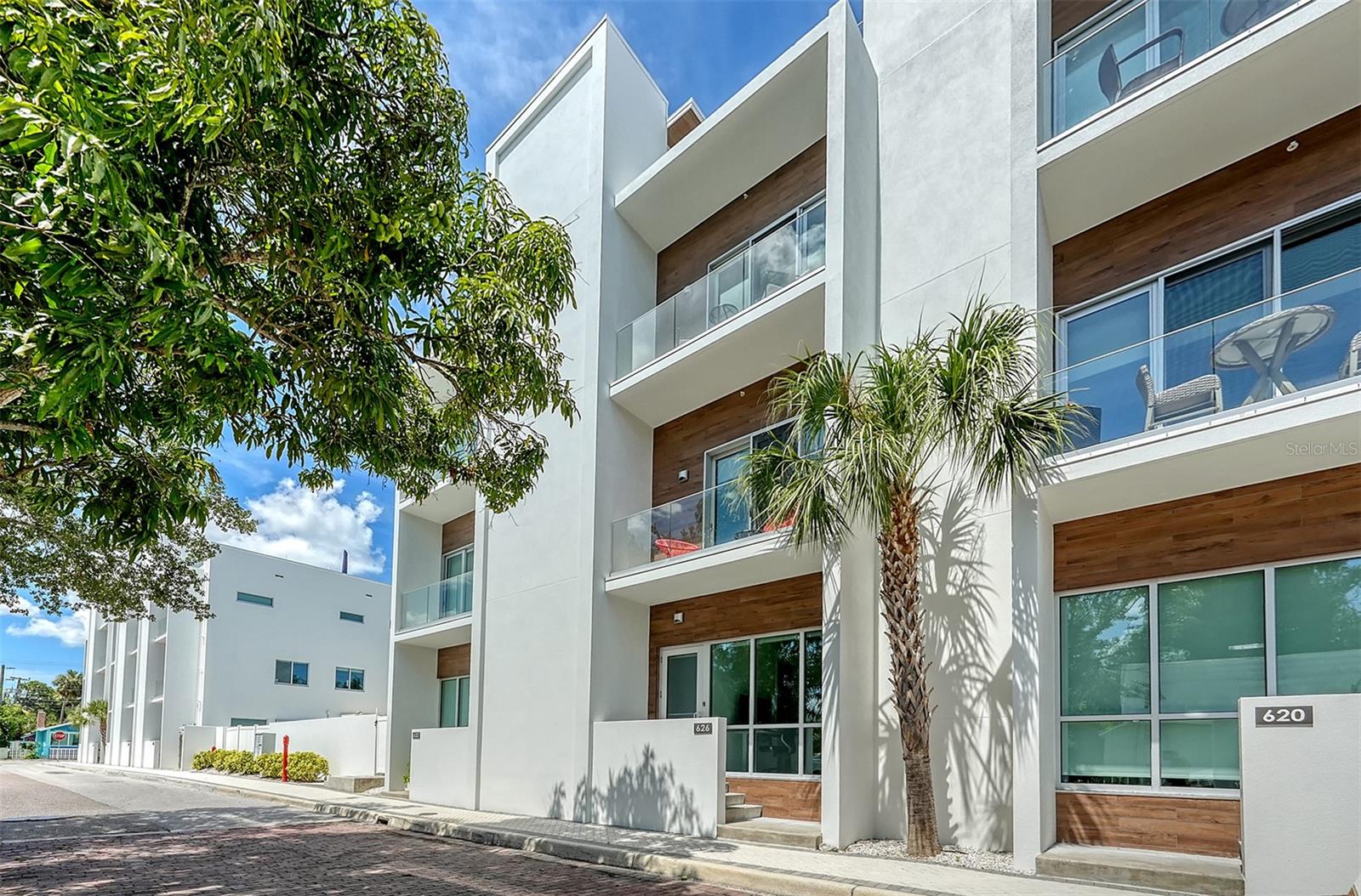 626 RAWLS AVENUE 626
