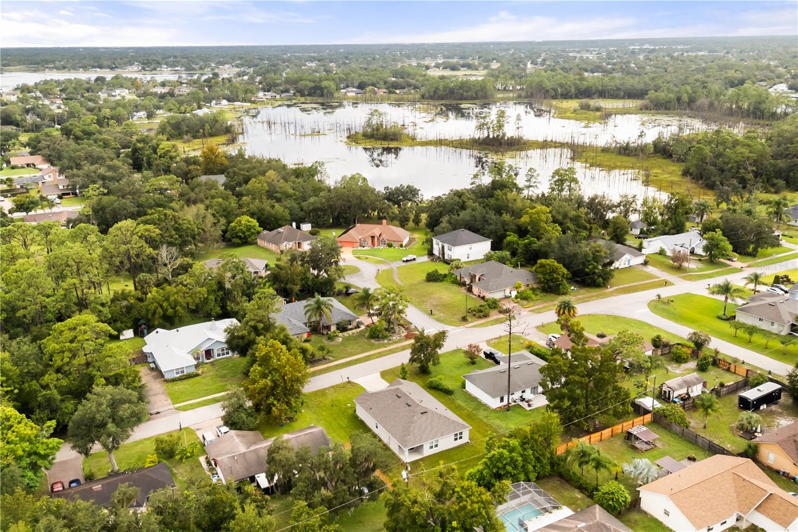 DELTONA LAKES UNIT 67 - Residential