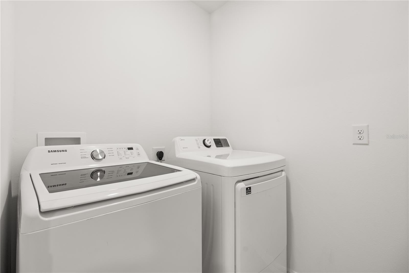 DELTONA LAKES UNIT 67 - Residential