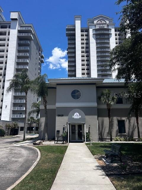 BLUE HERON BEACH RESIDENCE TOWER I - Residential