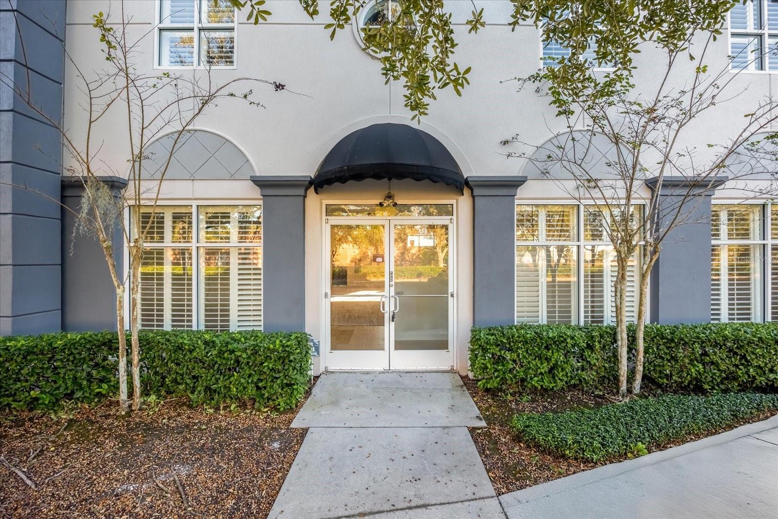 422 S ALAFAYA TRAIL 29
