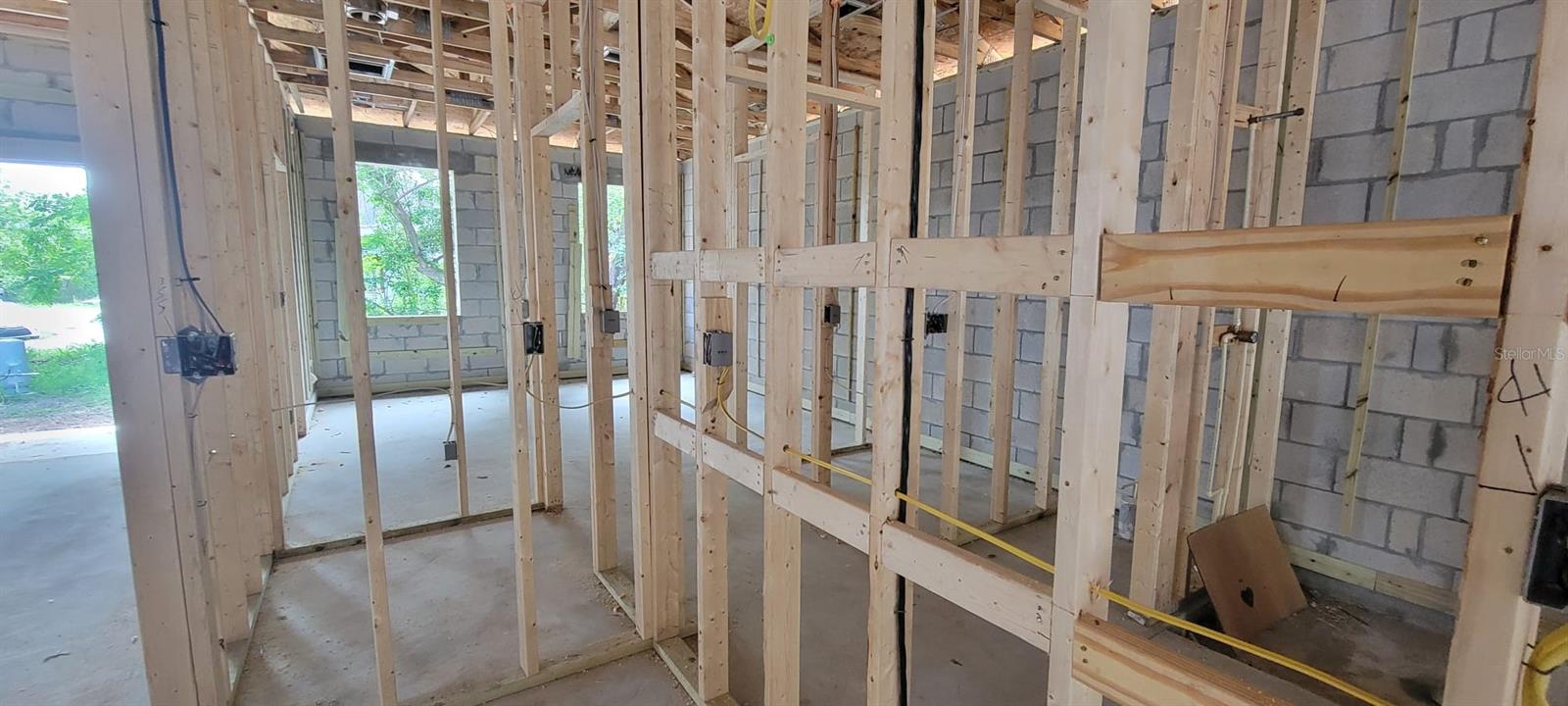 CENTRAL PK - Residential