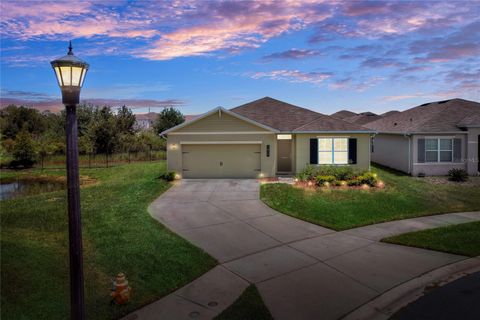 Photo of 1829 Pristine Loop, Lakeland, FL 33811 (MLS # L4955000)