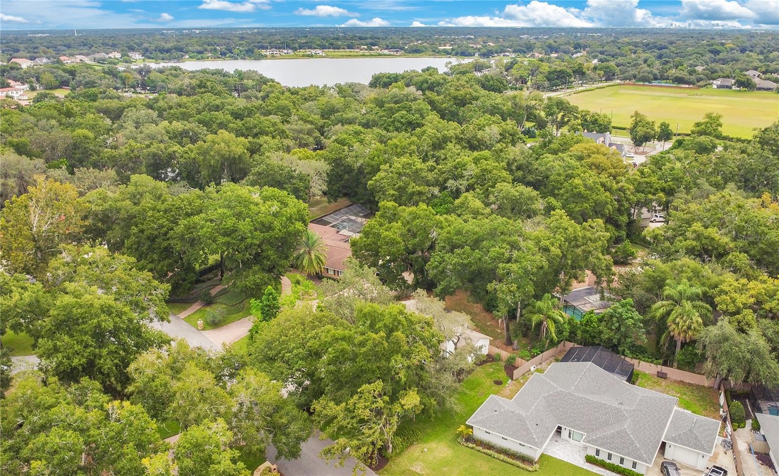 WINDERMERE DOWNS - Residential