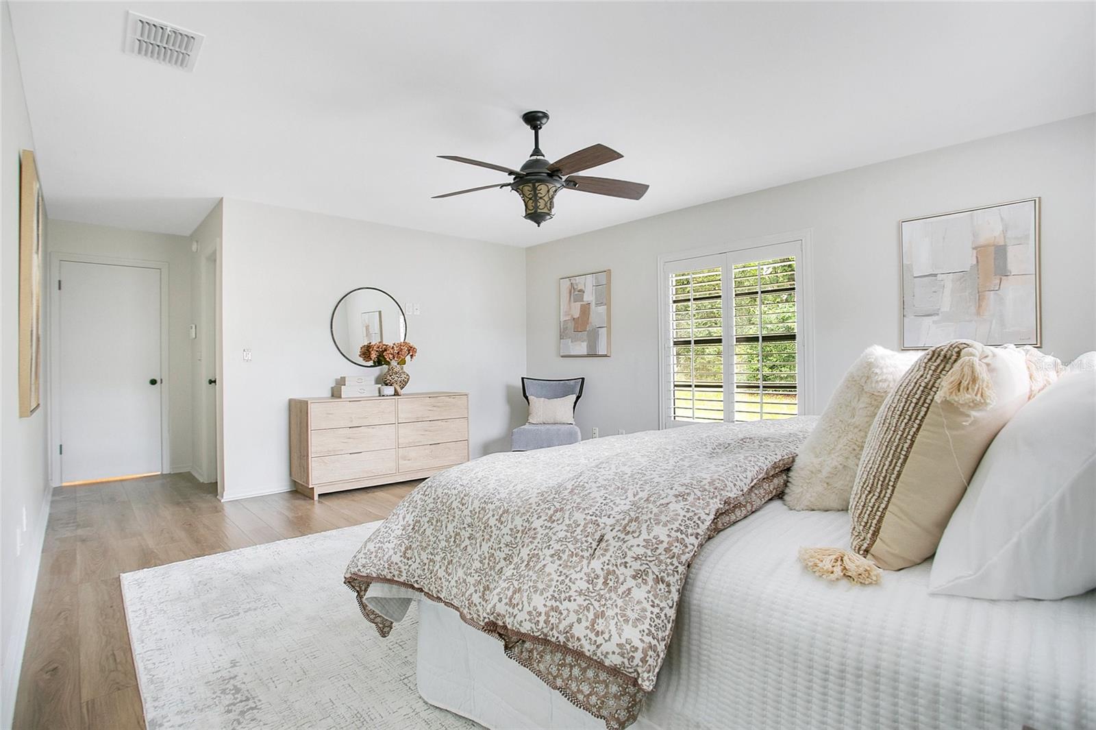 WINDERMERE DOWNS - Residential