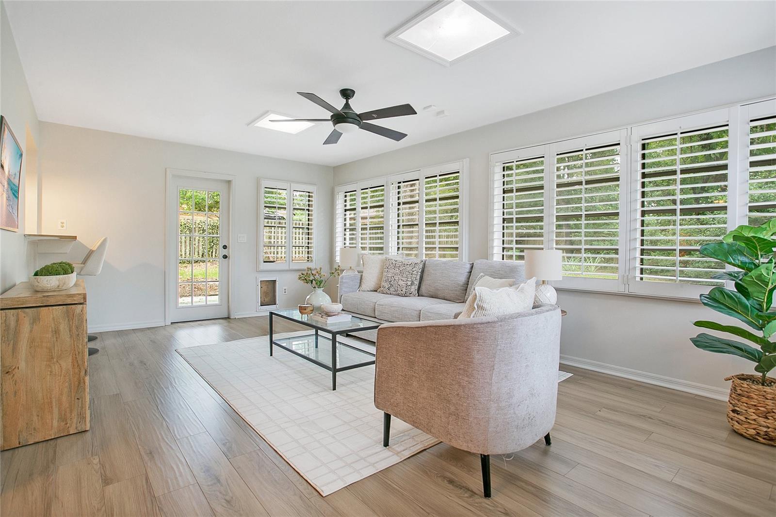 WINDERMERE DOWNS - Residential