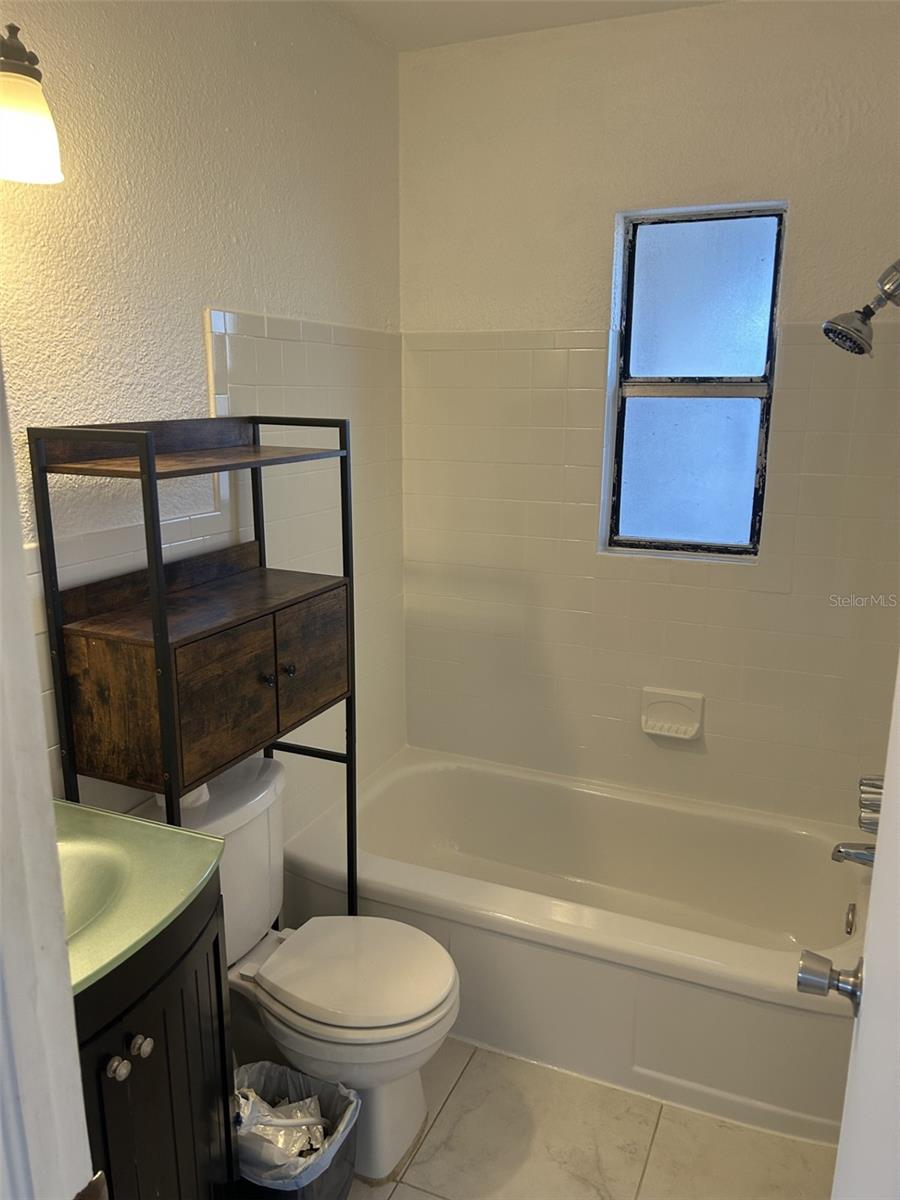 UNION HEIGHTS - Residential Lease