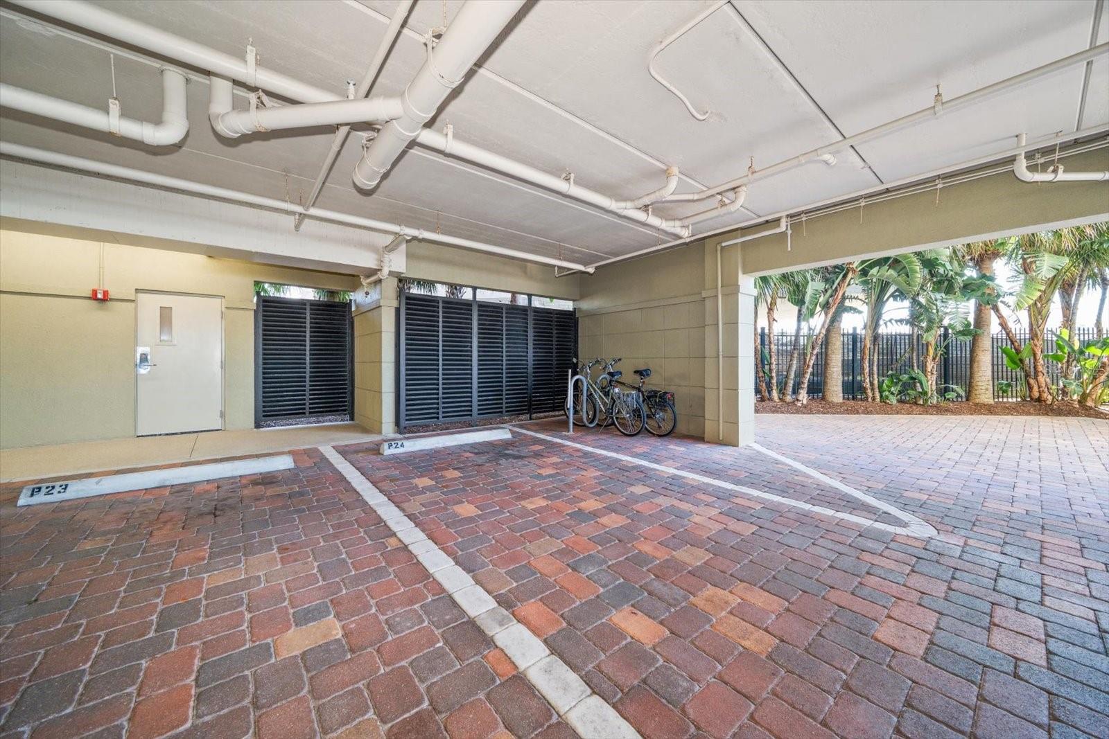 MAJESTIC POINT CONDO - Residential