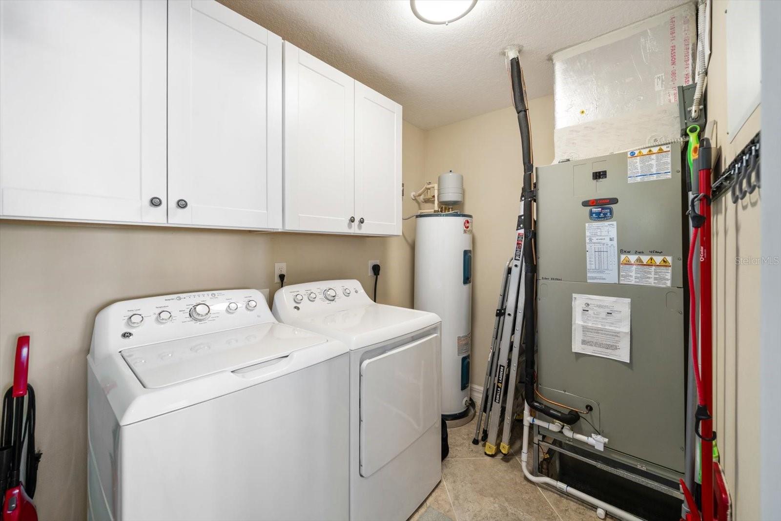 MAJESTIC POINT CONDO - Residential