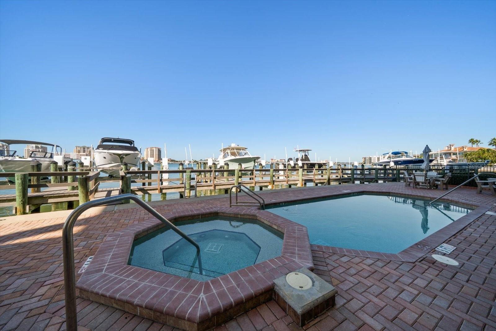 MAJESTIC POINT CONDO - Residential