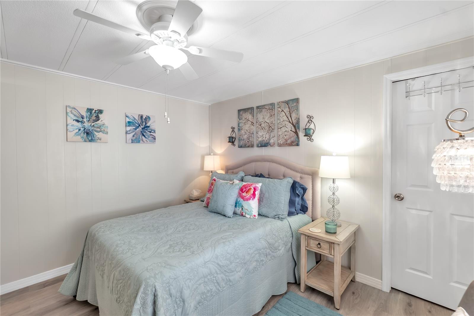 PALMA SOLA SHORES - Residential