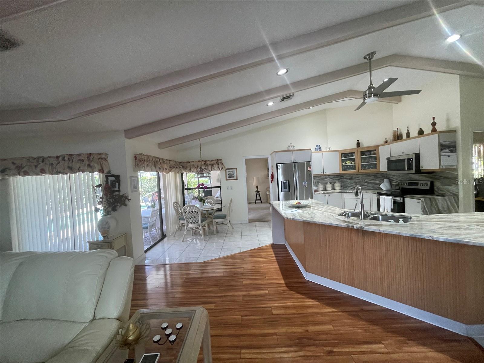 SOUTHFIELD - Residential