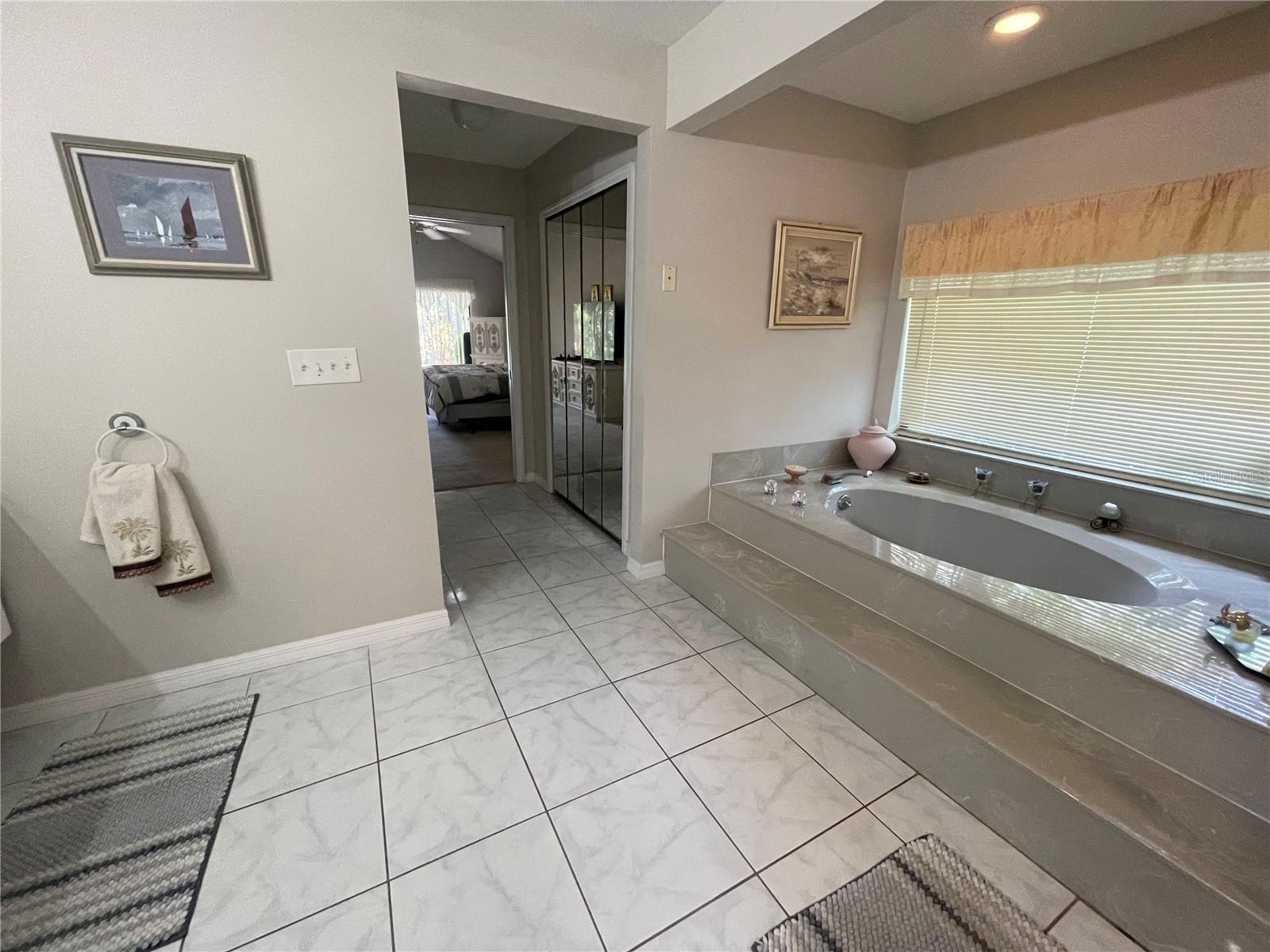 SOUTHFIELD - Residential