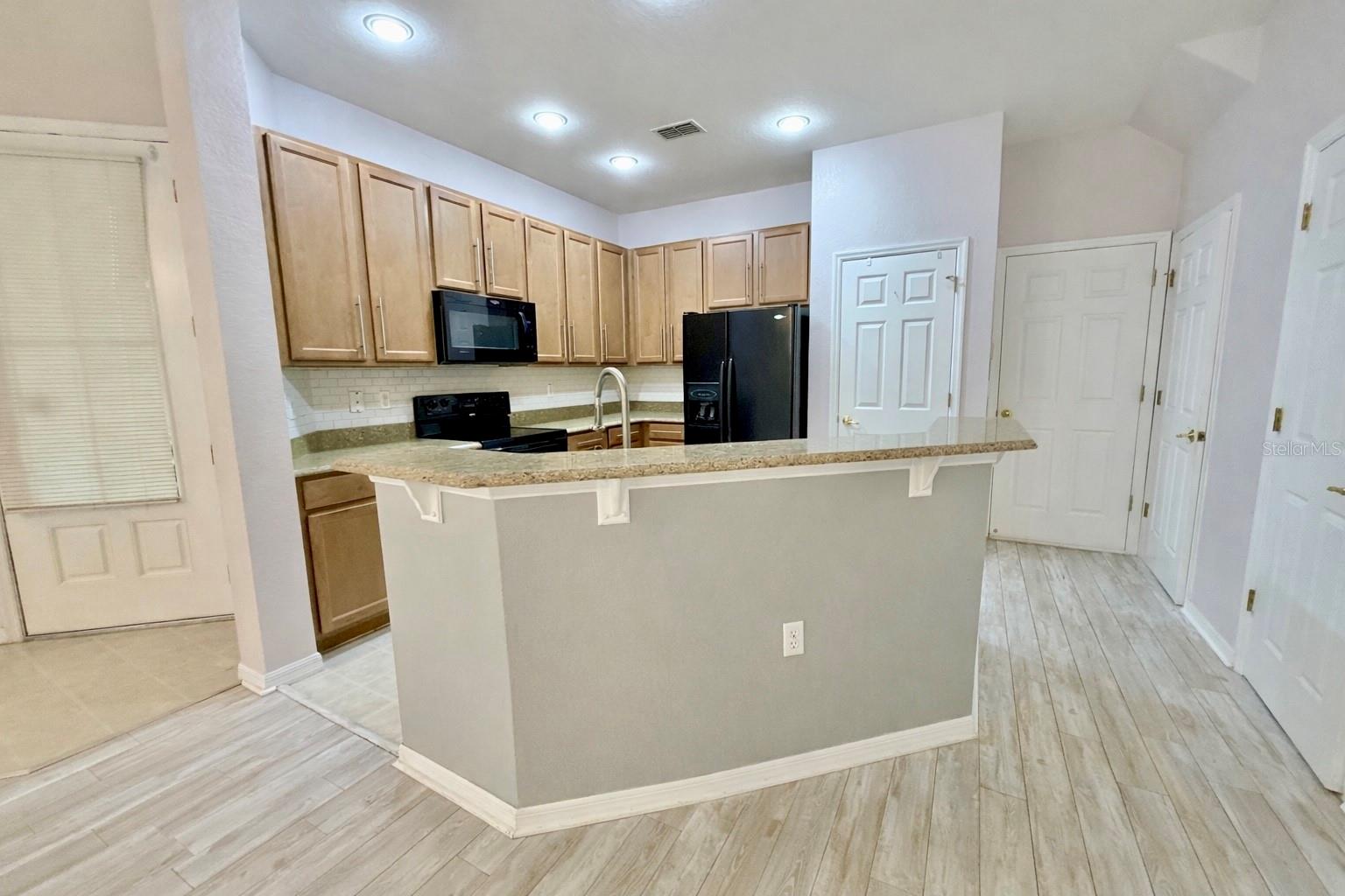 THE PARKE AT HANOVER PLACE - Residential Lease