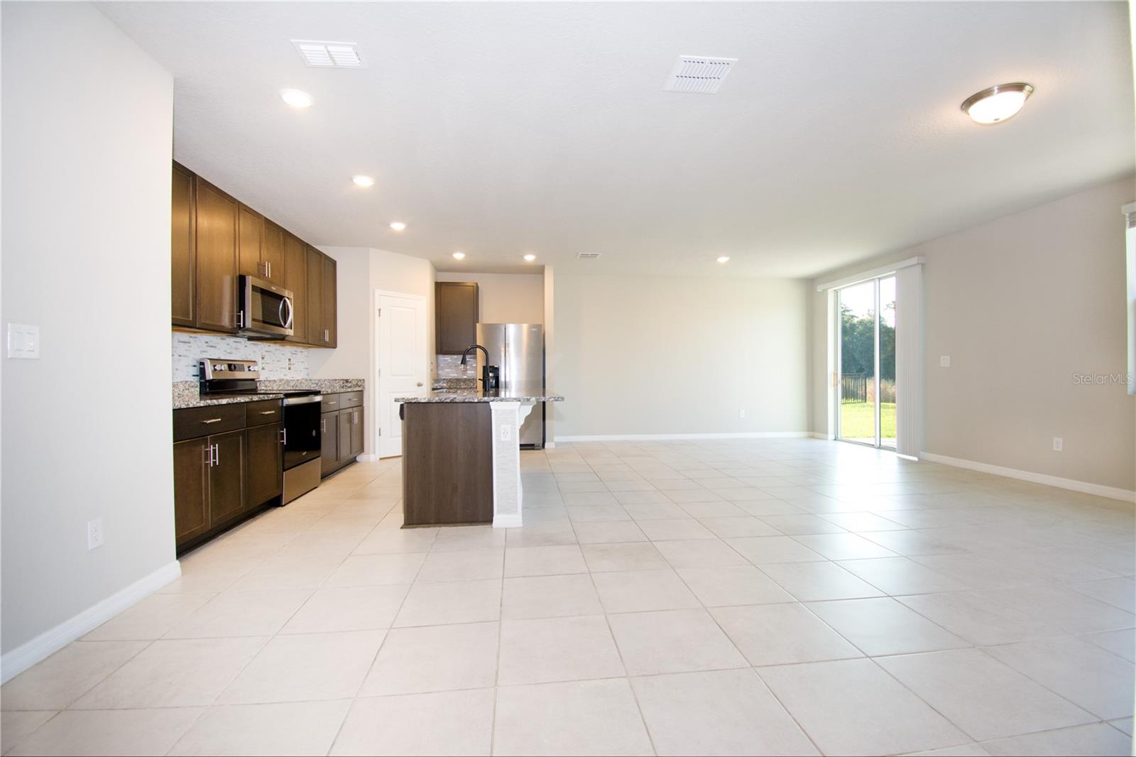 BRISTOL MDWS PH 2 - Residential Lease