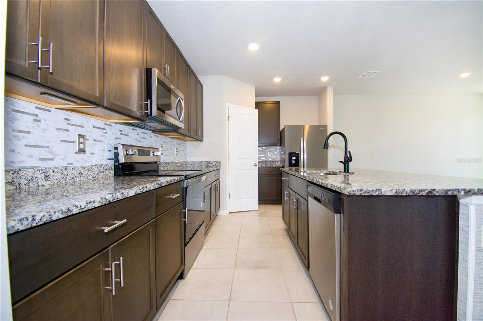 BRISTOL MDWS PH 2 - Residential Lease