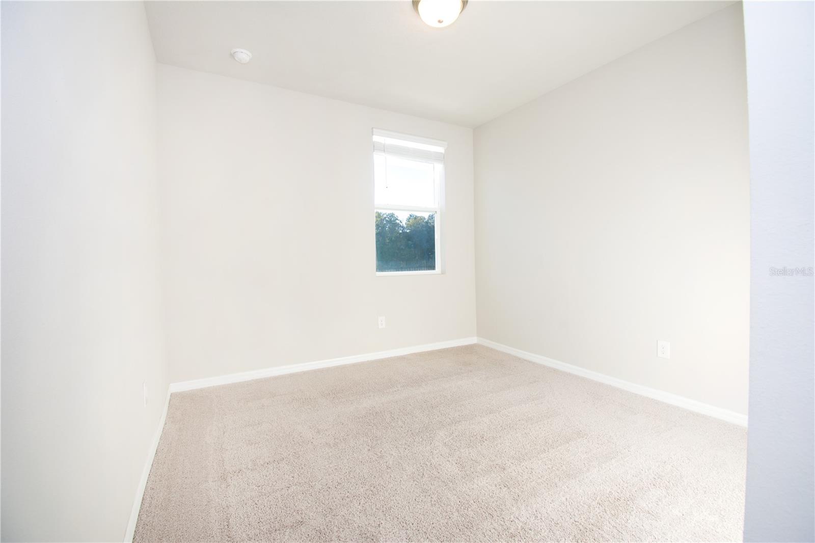 BRISTOL MDWS PH 2 - Residential Lease