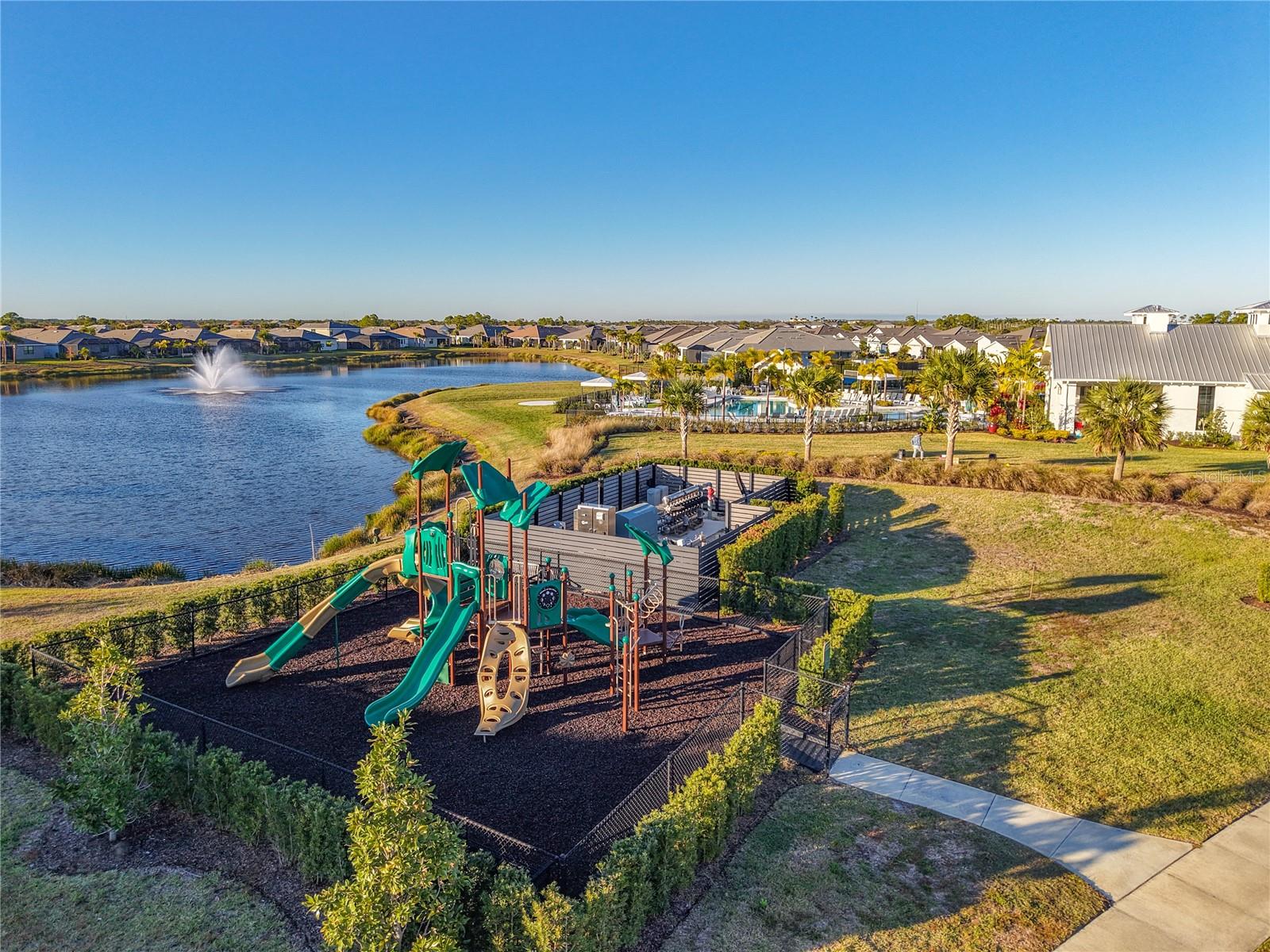 SOLSTICE PH ONE - Residential