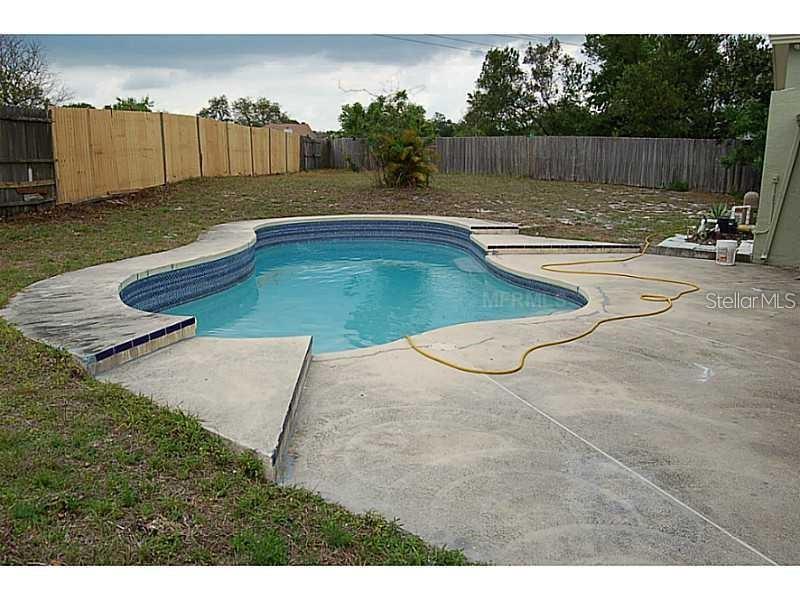 HIDDEN SPGS ADD 01 - Residential Lease