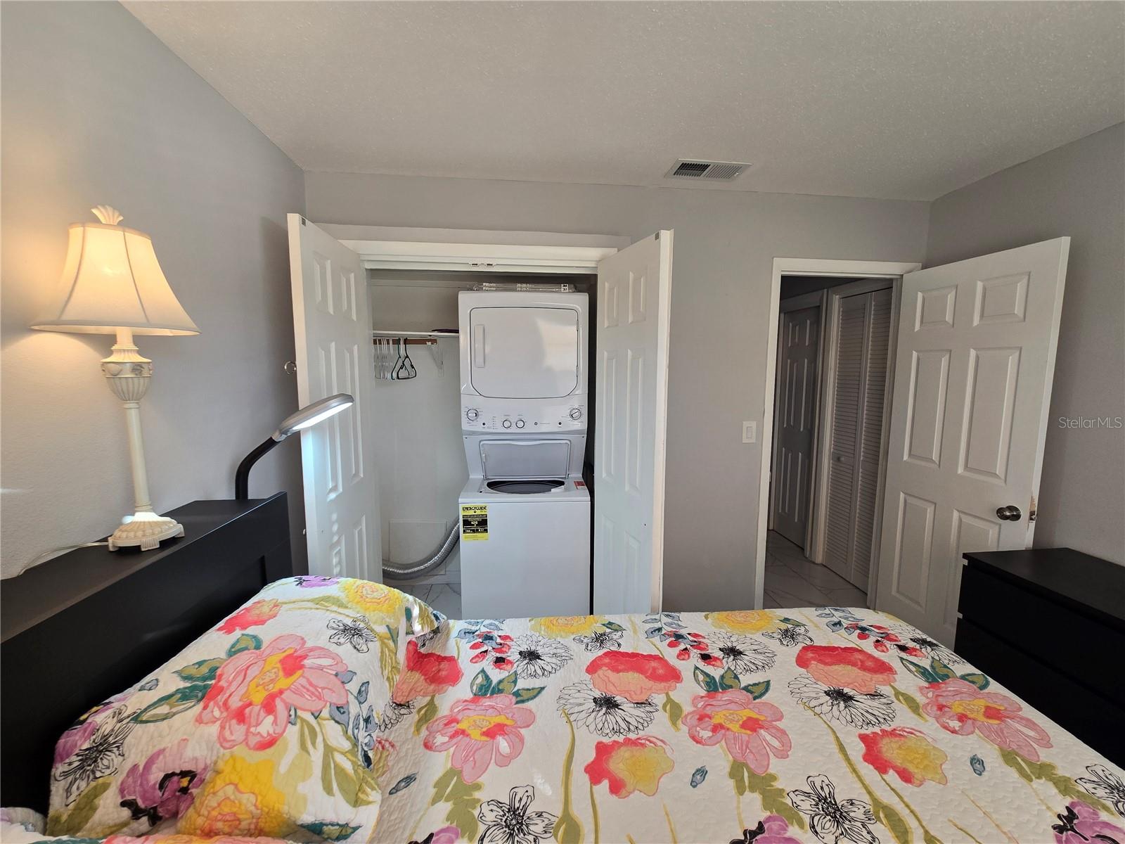 CREEKVIEW - Residential