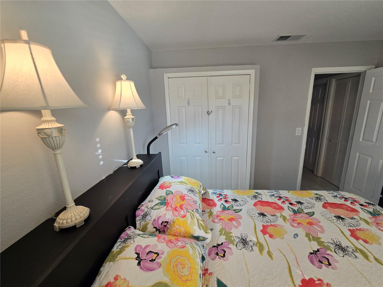 CREEKVIEW - Residential