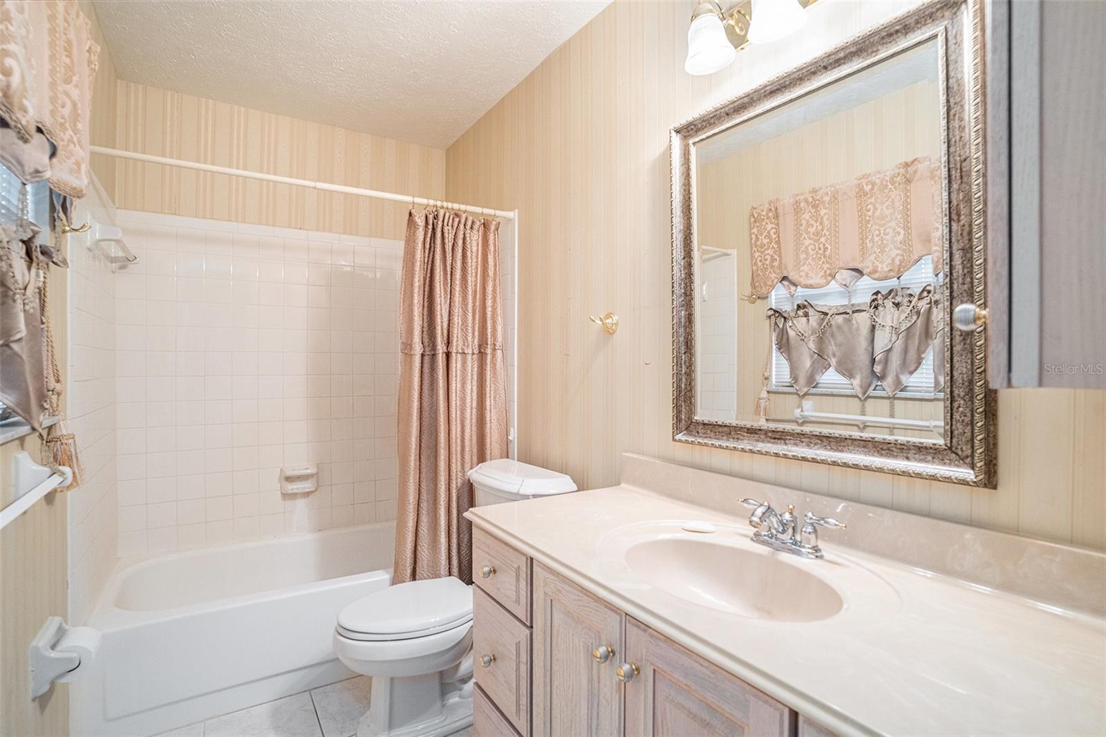 SILOAM SPGS WOOD - Residential