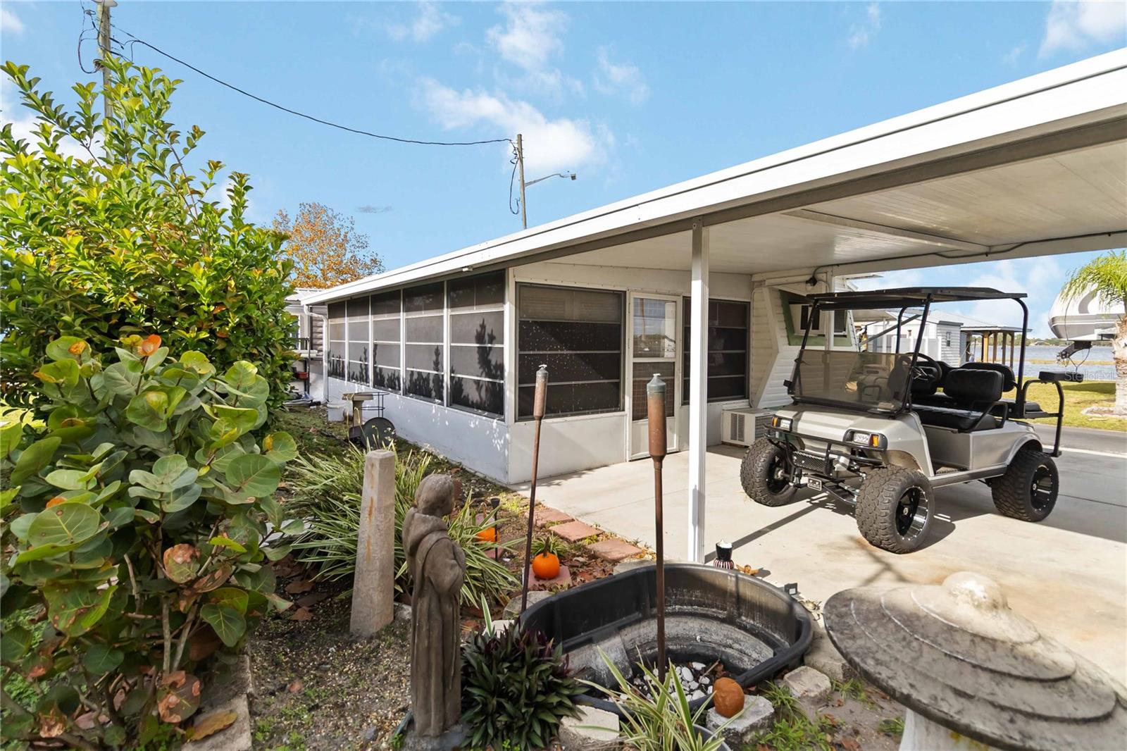 SHELTER COVE - Residential