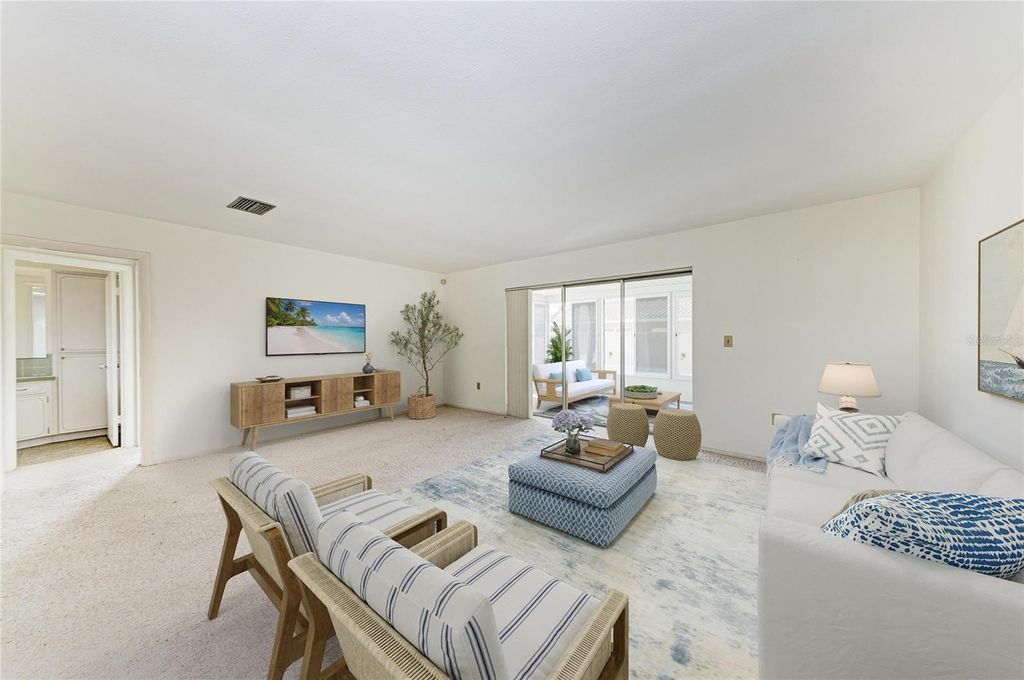 Photo of 507 Gulf Street, Venice, FL 34285 (MLS # A4686803)