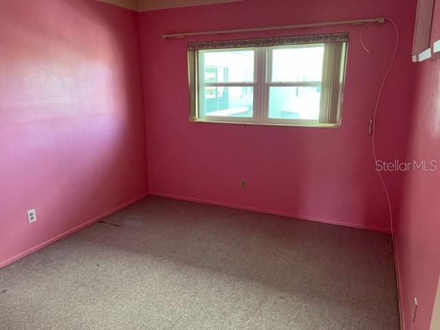 ON TOP OF THE WORLD - Residential