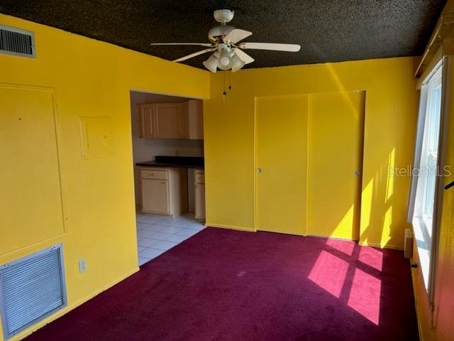 ON TOP OF THE WORLD - Residential