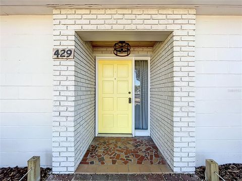 A home in LONGWOOD