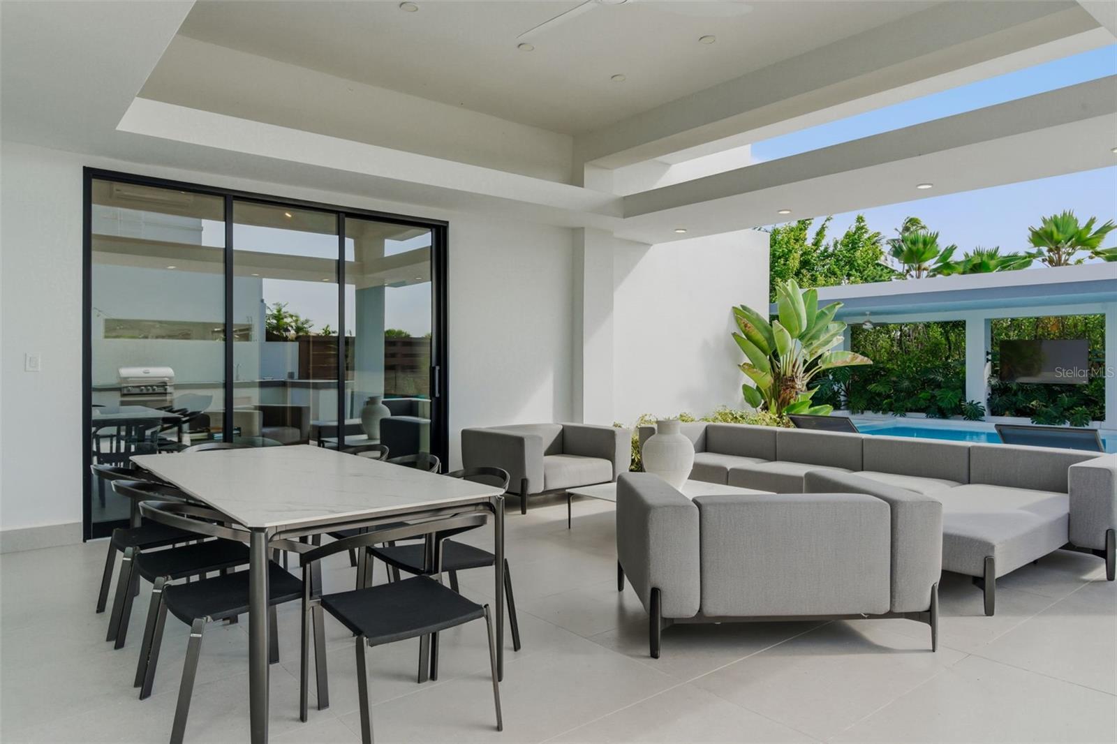 DORADO BEACH EAST - Residential