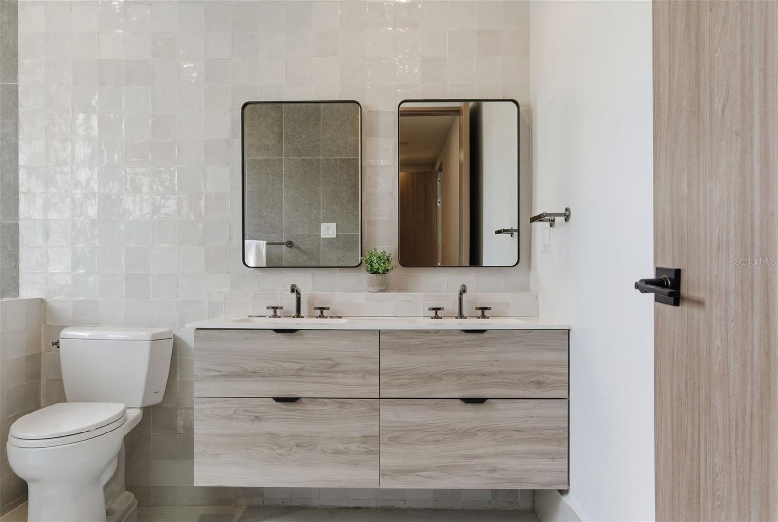 DORADO BEACH EAST - Residential