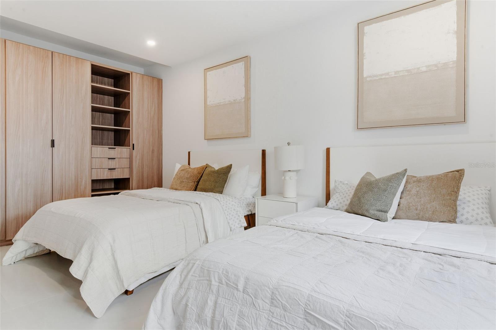 DORADO BEACH EAST - Residential