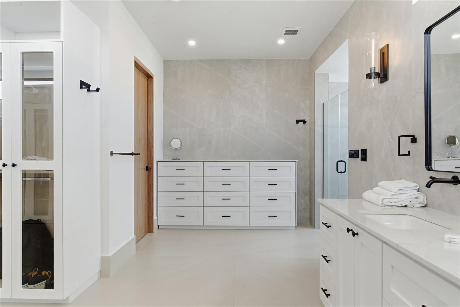 DORADO BEACH EAST - Residential