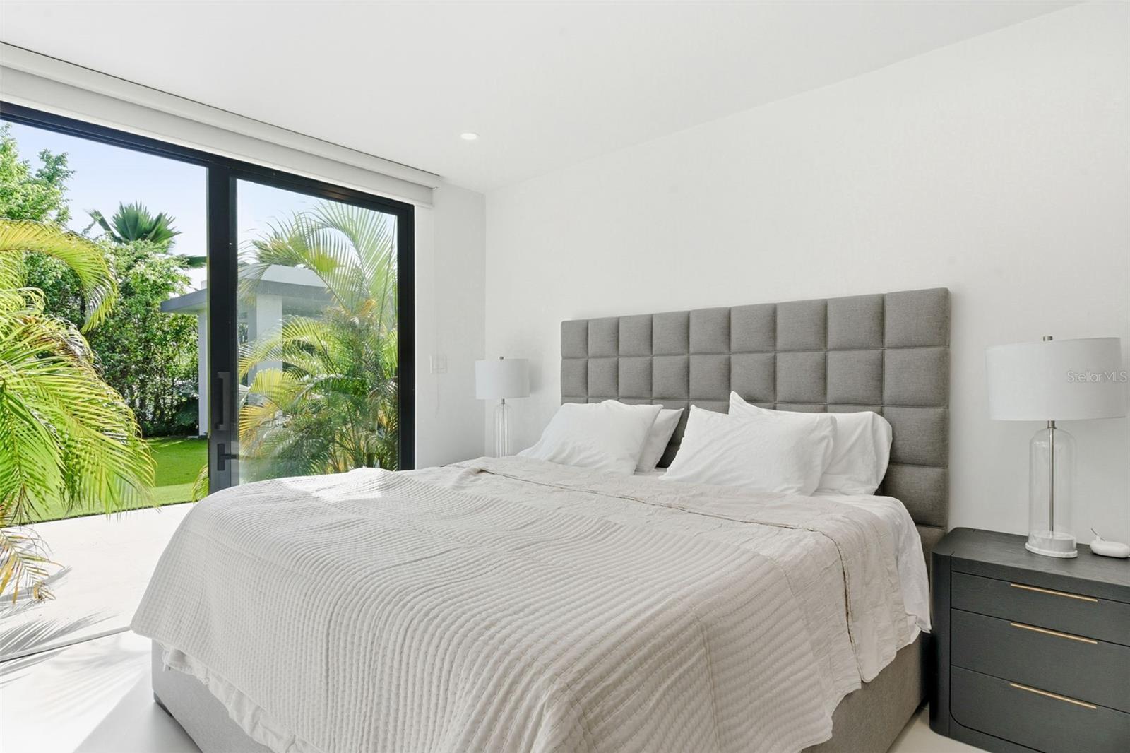 DORADO BEACH EAST - Residential