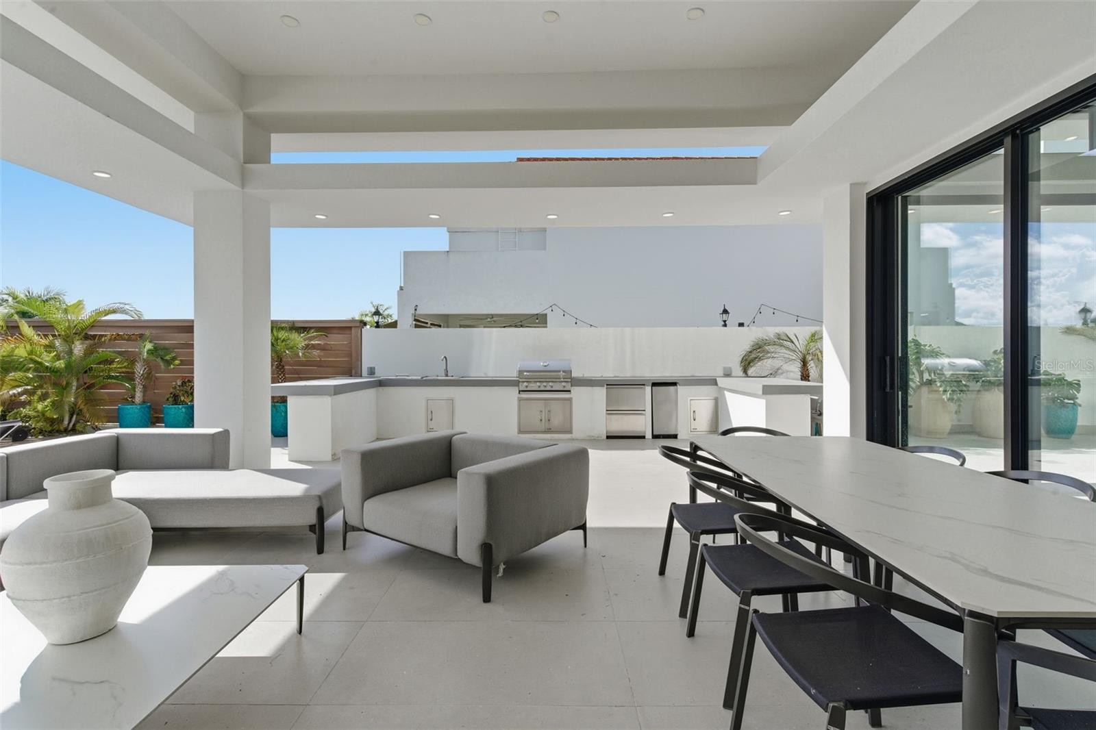 DORADO BEACH EAST - Residential