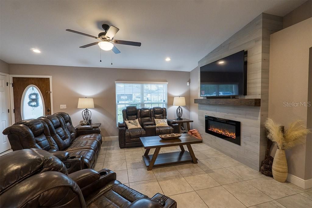 Photo of 9469 SE 161st Street, Summerfield, FL 34491 (MLS # OM706948)