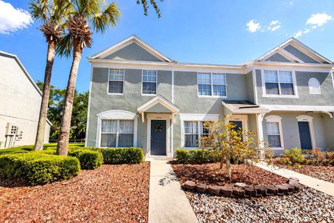 Photo of 2460 Lake Woodberry Circle, Brandon, FL 33510 (MLS # TB8499216)