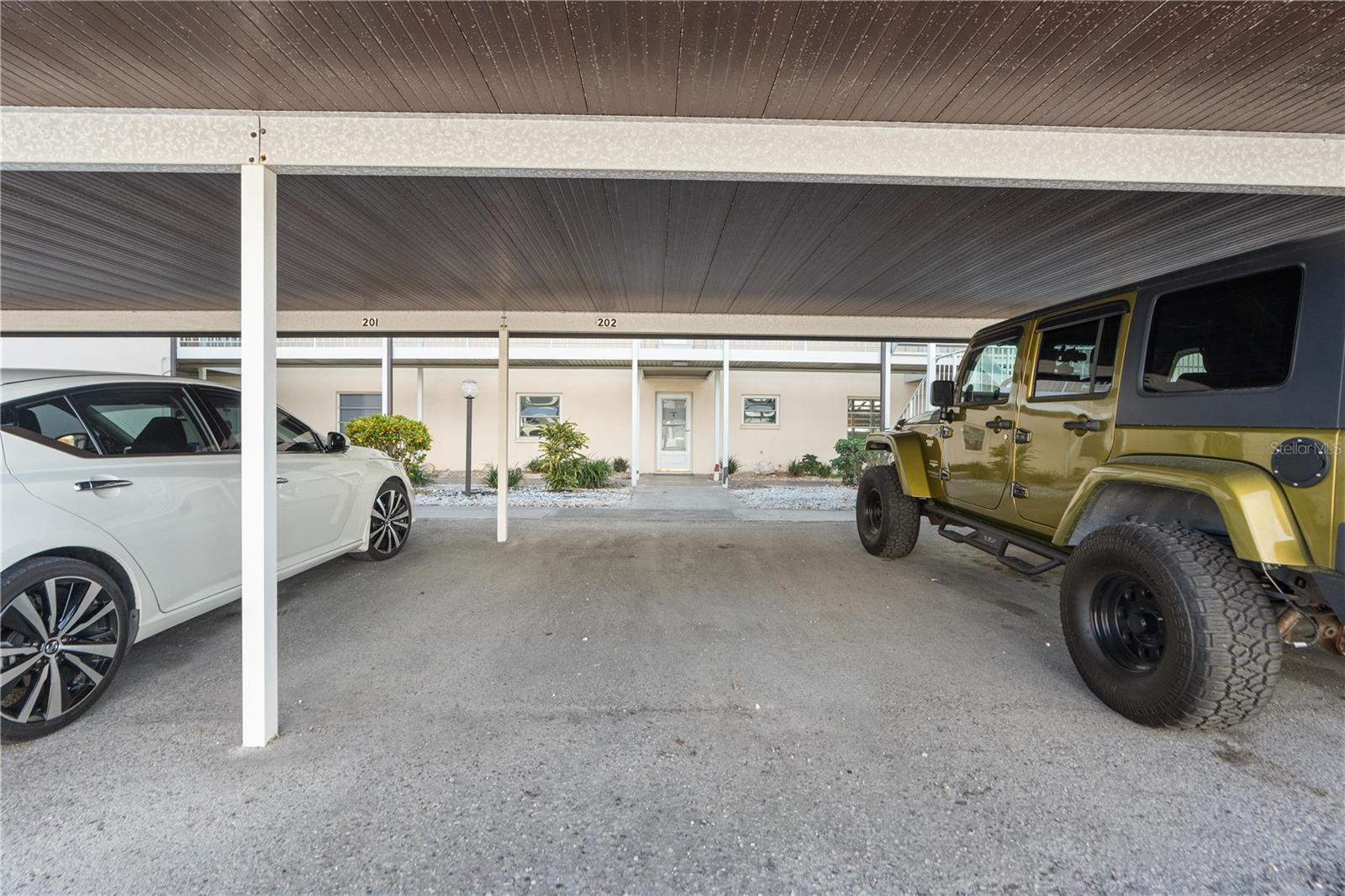 GULF HARBORS CONDO - Residential