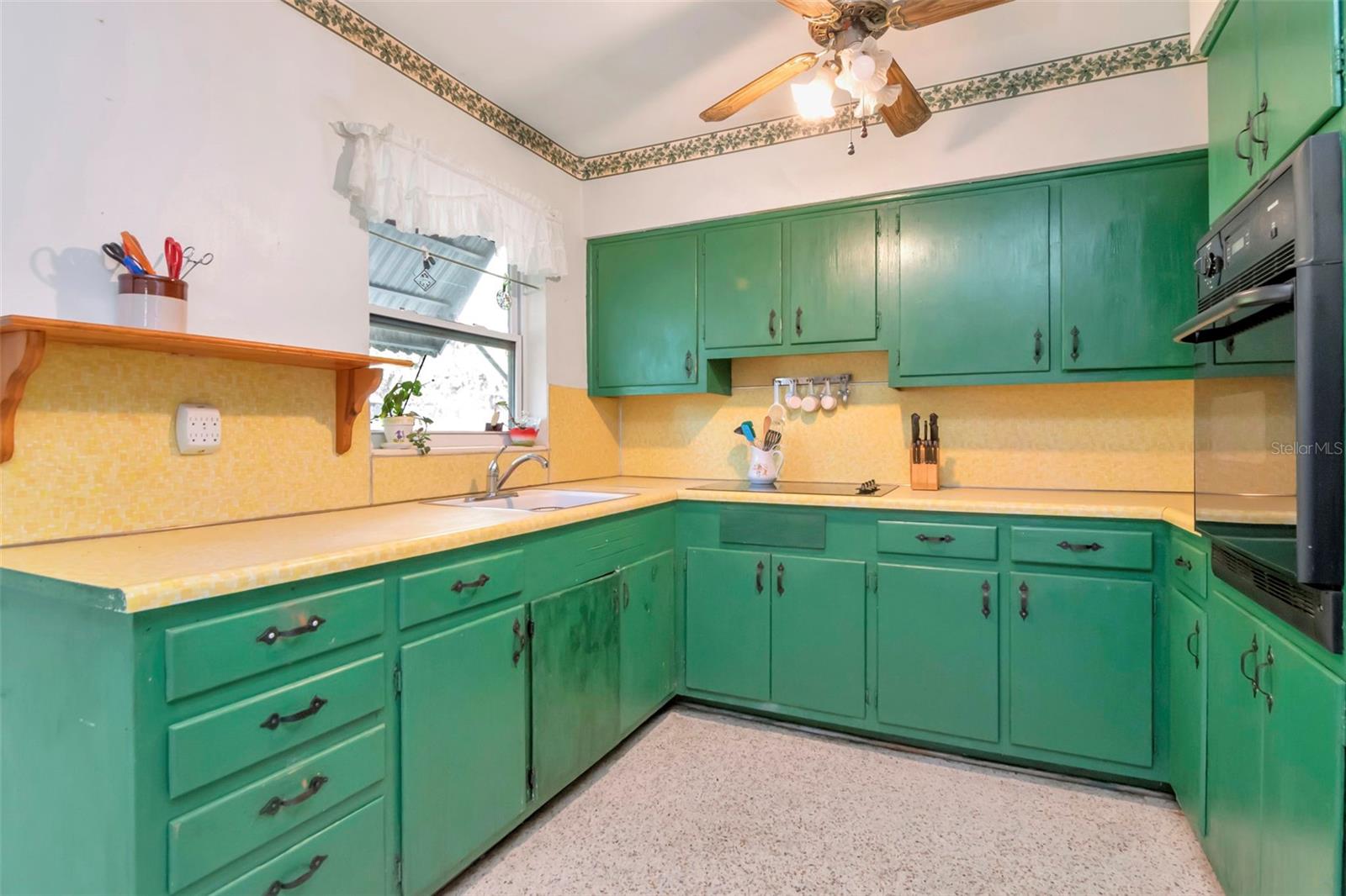 PLAZA HEIGHTS SUBDIVISION - Residential