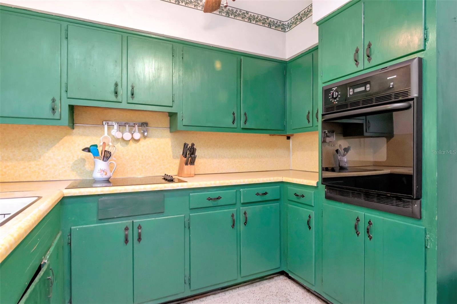 PLAZA HEIGHTS SUBDIVISION - Residential