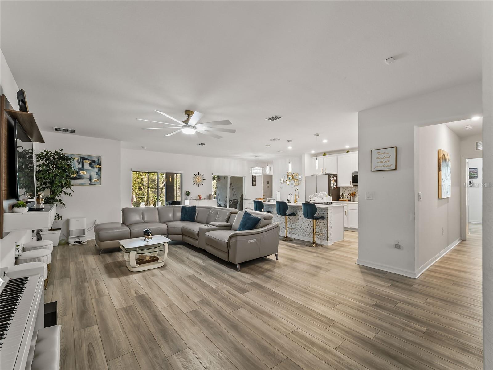 1367 MILIKEN TERRACE