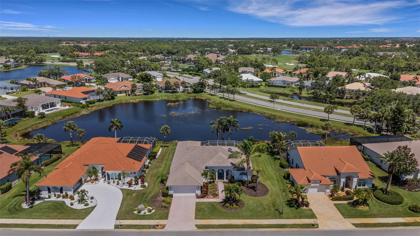 STONEYBROOK GOLF & COUNTRY CLUB - Residential