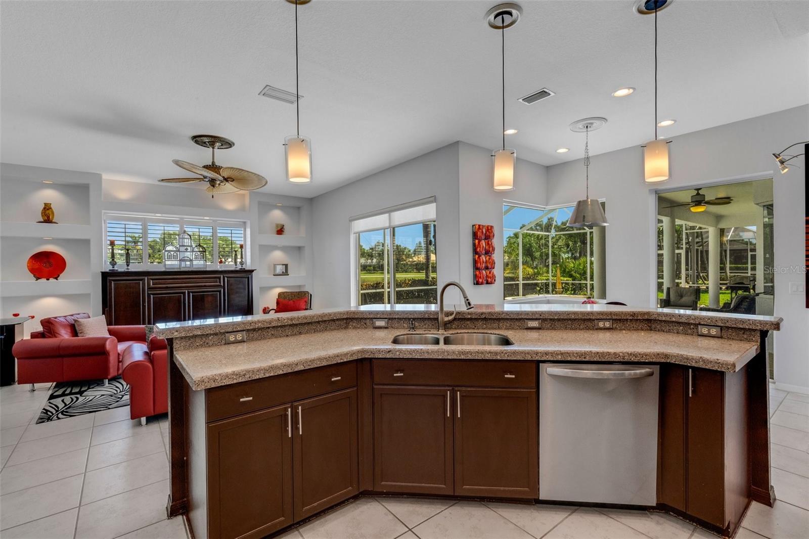 STONEYBROOK GOLF & COUNTRY CLUB - Residential