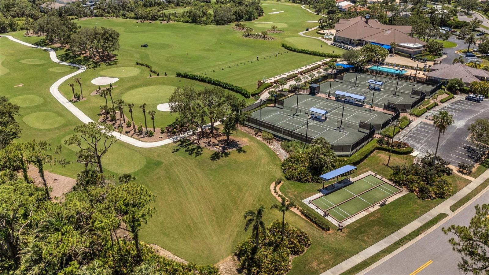 STONEYBROOK GOLF & COUNTRY CLUB - Residential