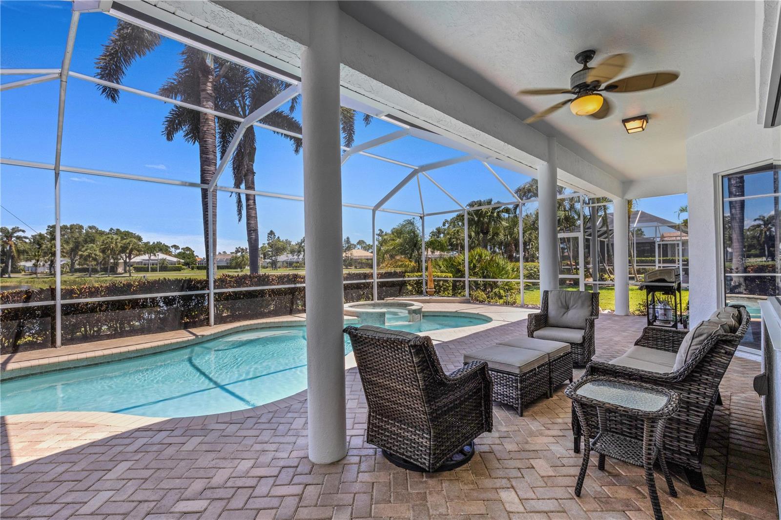 STONEYBROOK GOLF & COUNTRY CLUB - Residential