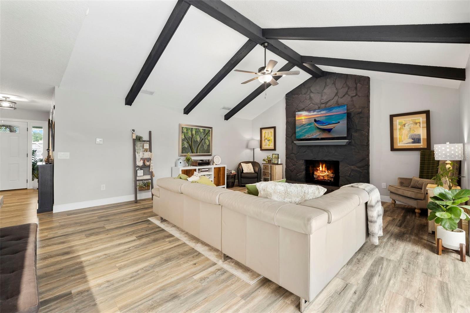 LAKE SHARON ESTATES - Residential