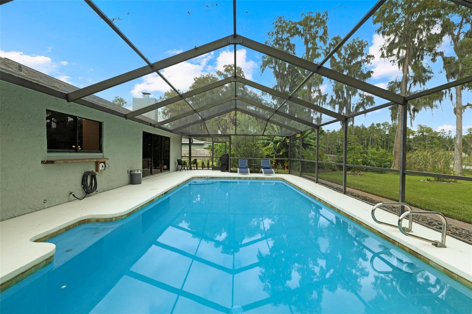 LAKE SHARON ESTATES - Residential