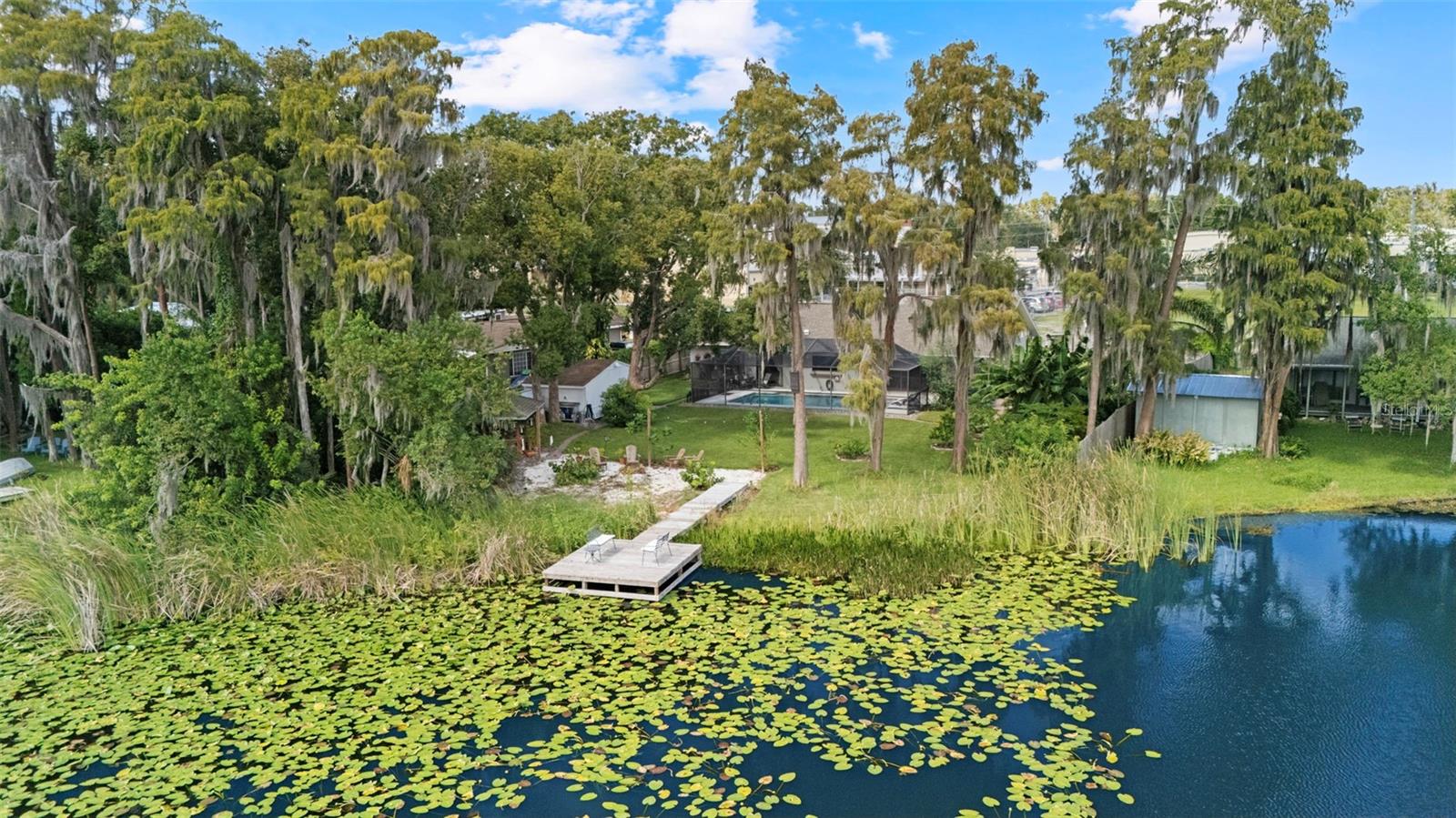 LAKE SHARON ESTATES - Residential